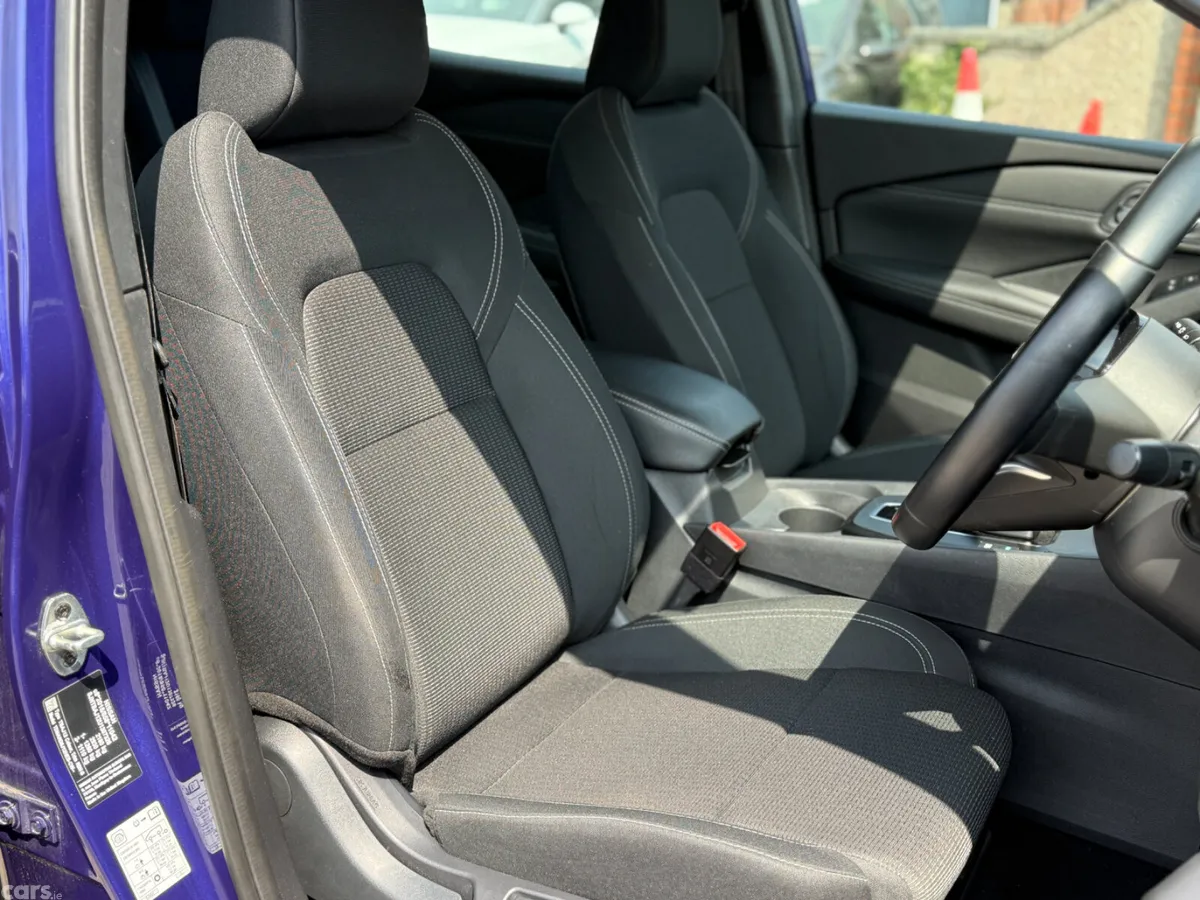 Nissan Qashqai SUV, Petrol, 2024, Blue