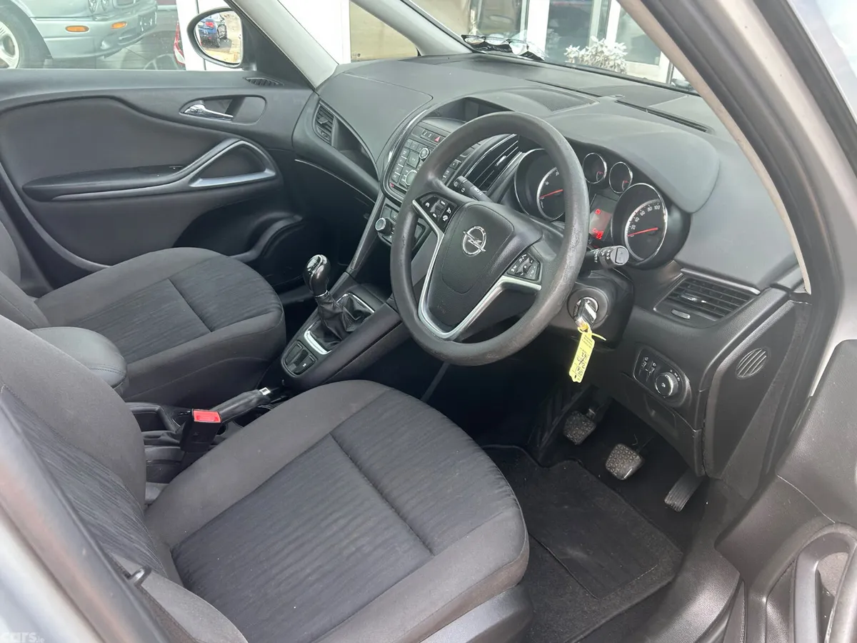 Opel Zafira MPV, Diesel, 2015, Silver