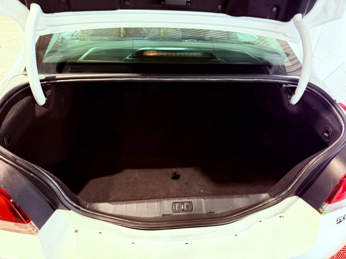 Peugeot 508 Saloon, Diesel, 2015, White