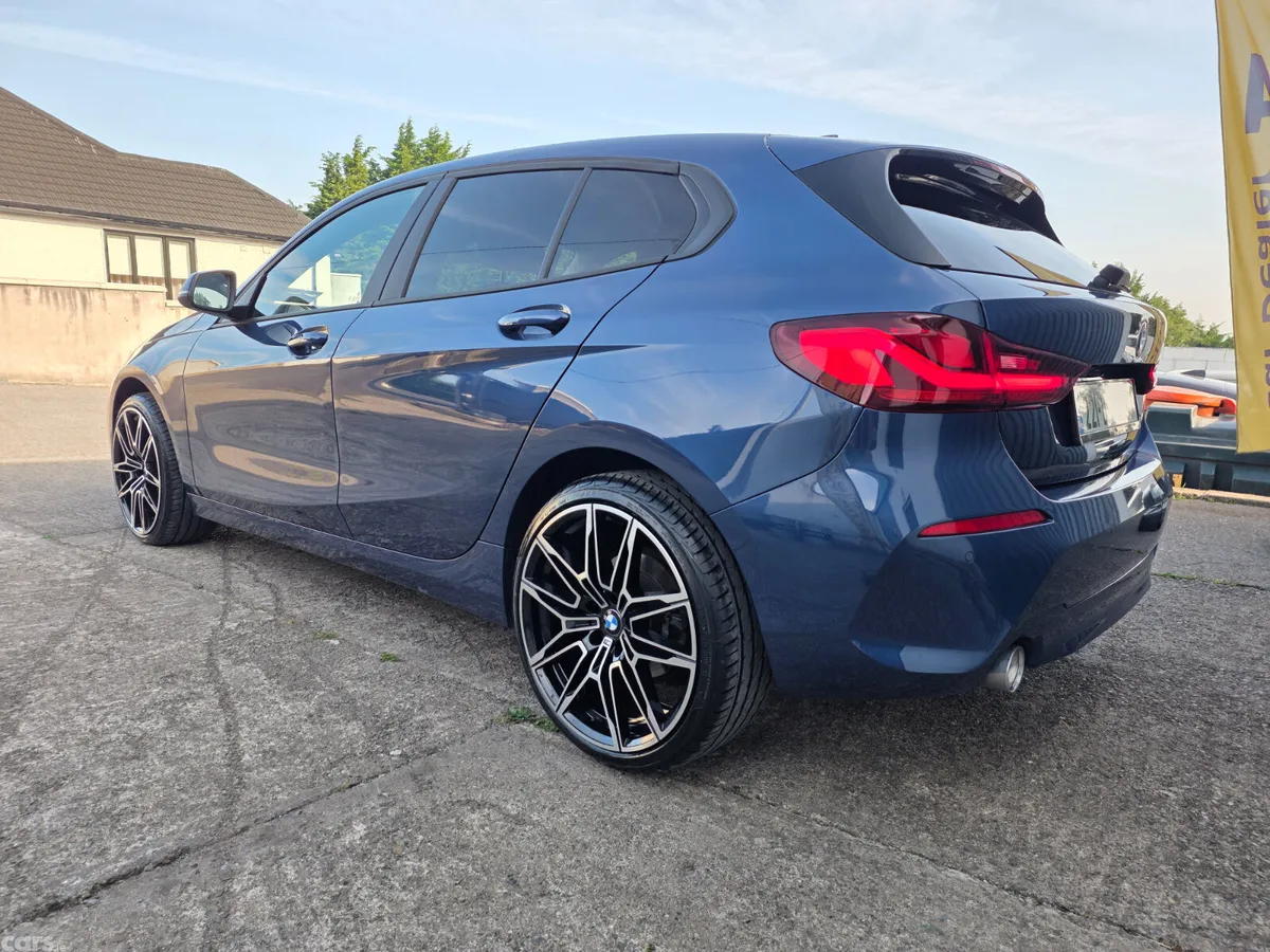 BMW 1-Series Hatchback, Diesel, 2022, Blue