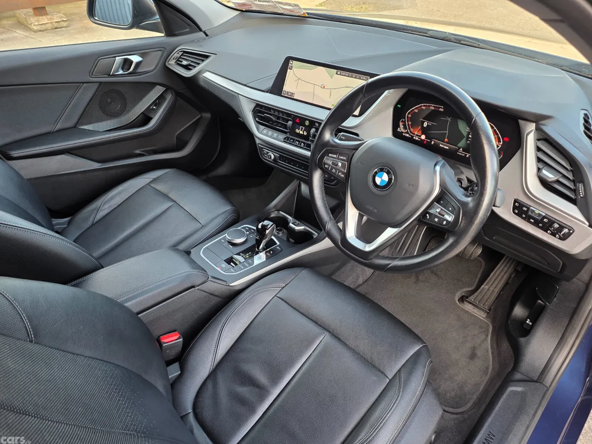BMW 1-Series Hatchback, Diesel, 2022, Blue