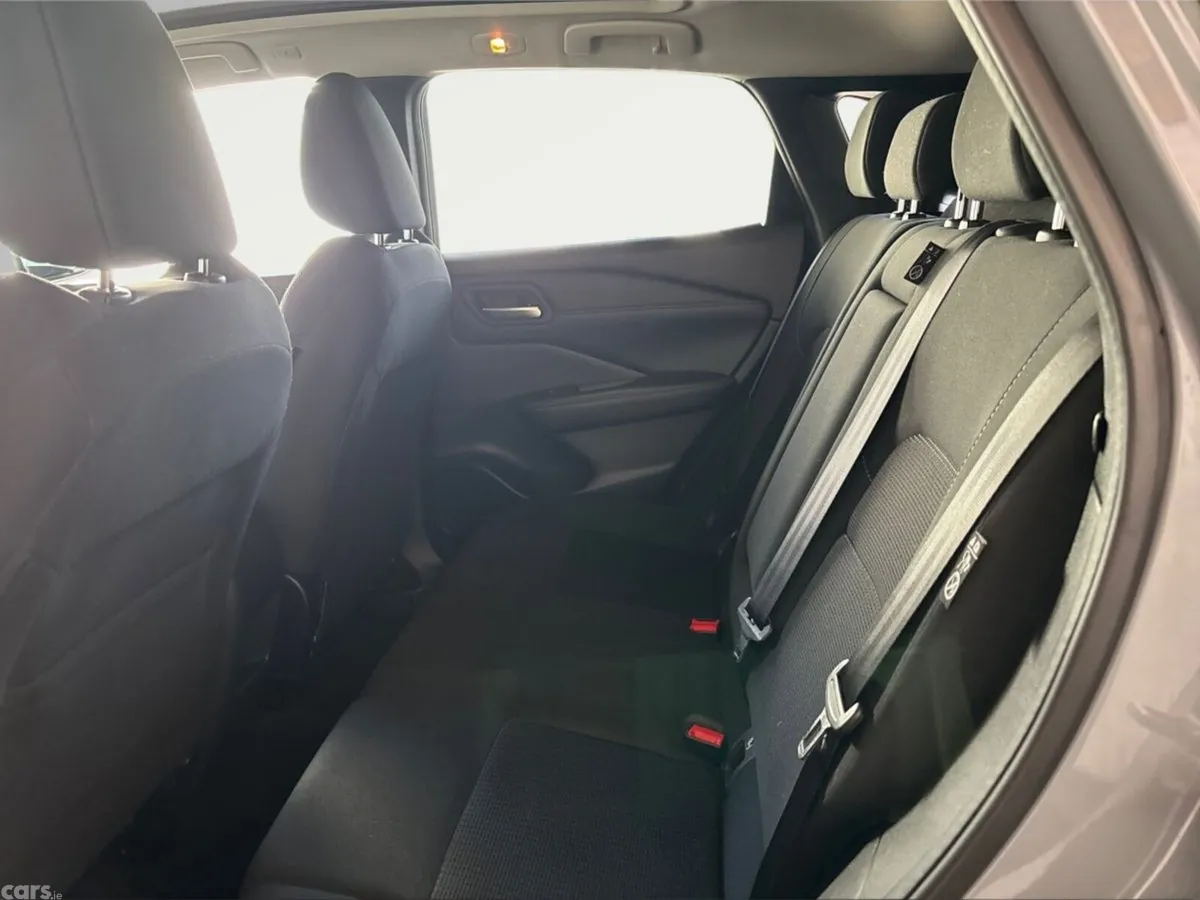 Nissan Qashqai MPV, Petrol Hybrid, 2024, Grey