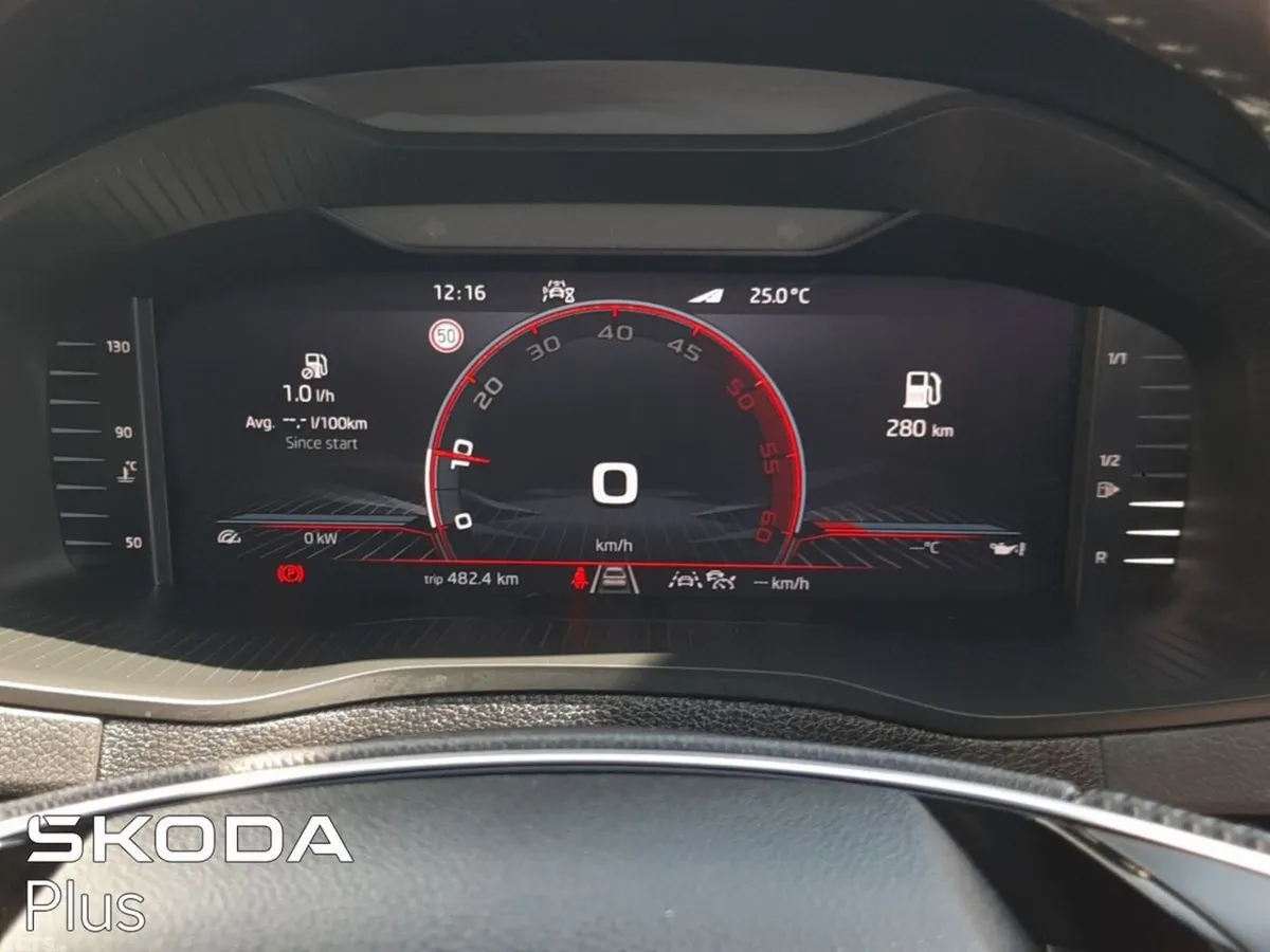 Skoda Karoq SUV, Diesel, 2025, Grey