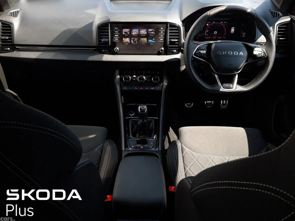 Skoda Karoq SUV, Diesel, 2025, Grey