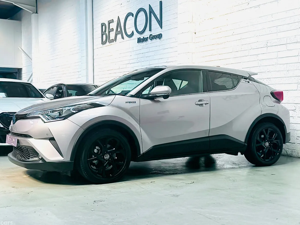 Toyota C-HR SUV, Petrol Hybrid, 2019, Grey