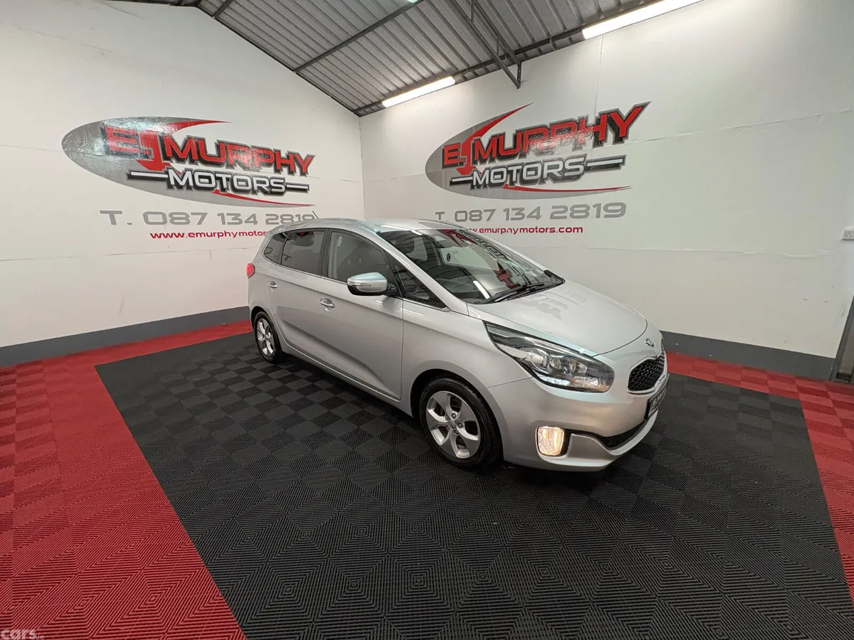 Kia Carens MPV, Diesel, 2015, Silver