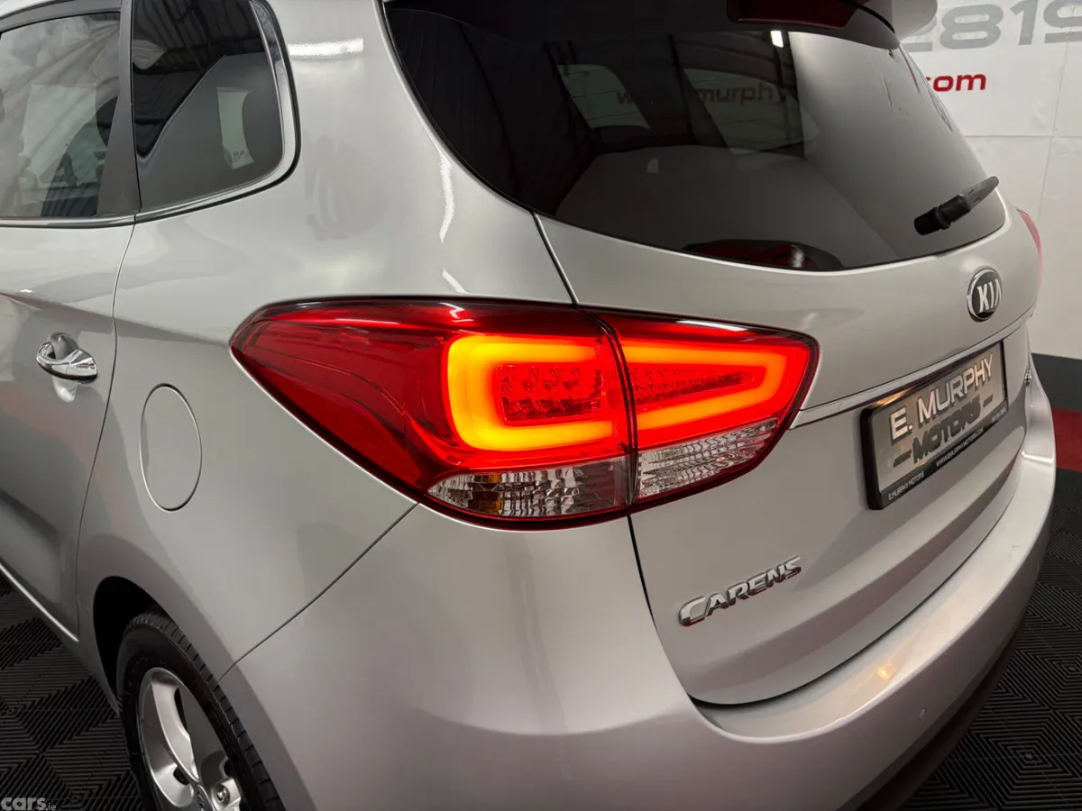 Kia Carens MPV, Diesel, 2015, Silver