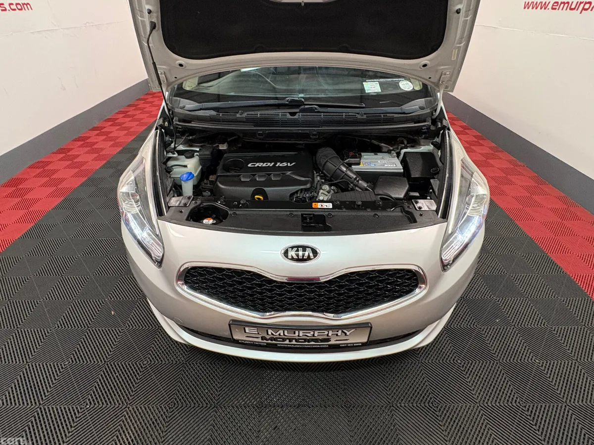 Kia Carens MPV, Diesel, 2015, Silver