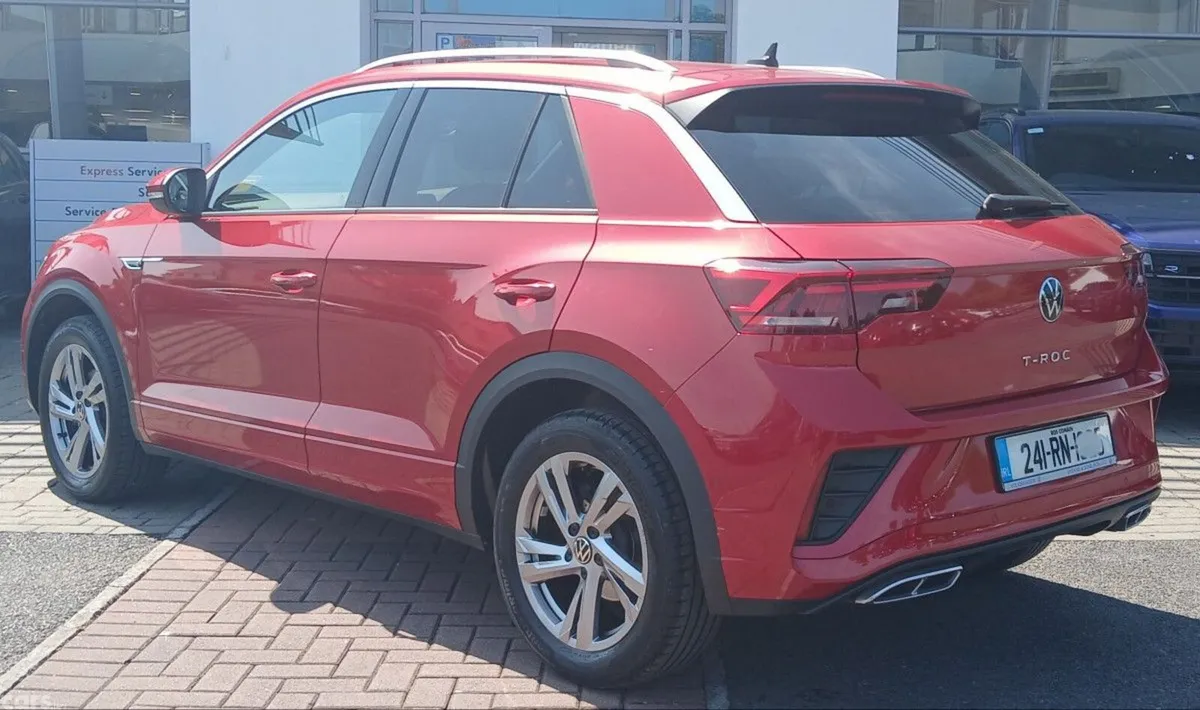 Volkswagen T-Roc SUV, Petrol, 2024, Red