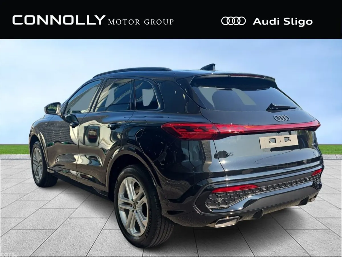 Audi Q5 SUV, Petrol Plug-in Hybrid, 2026, Black