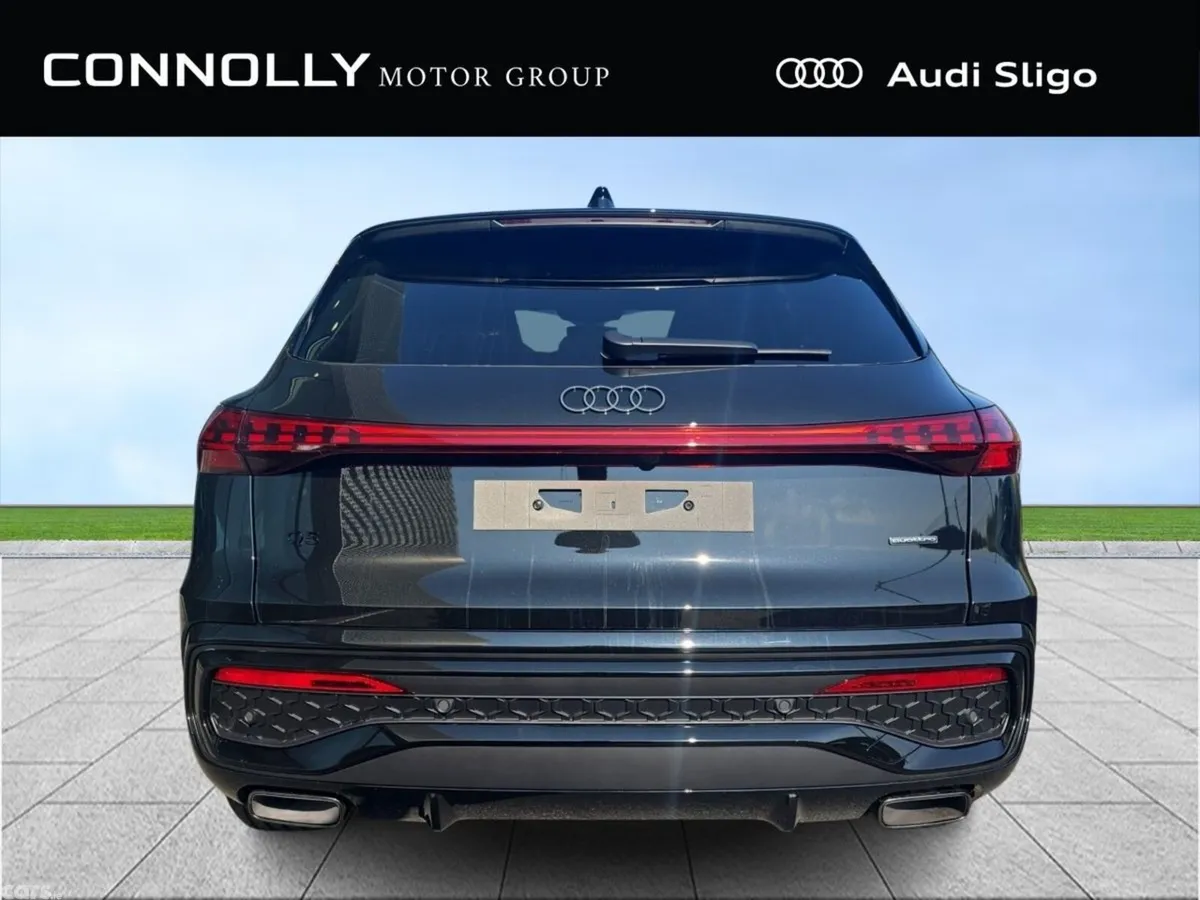 Audi Q5 SUV, Petrol Plug-in Hybrid, 2026, Black