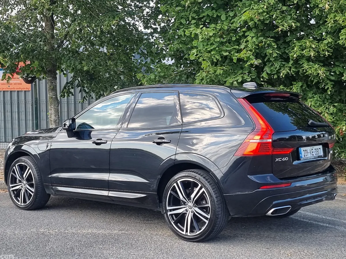 Volvo XC60 SUV, Petrol Plug-in Hybrid, 2020, Black