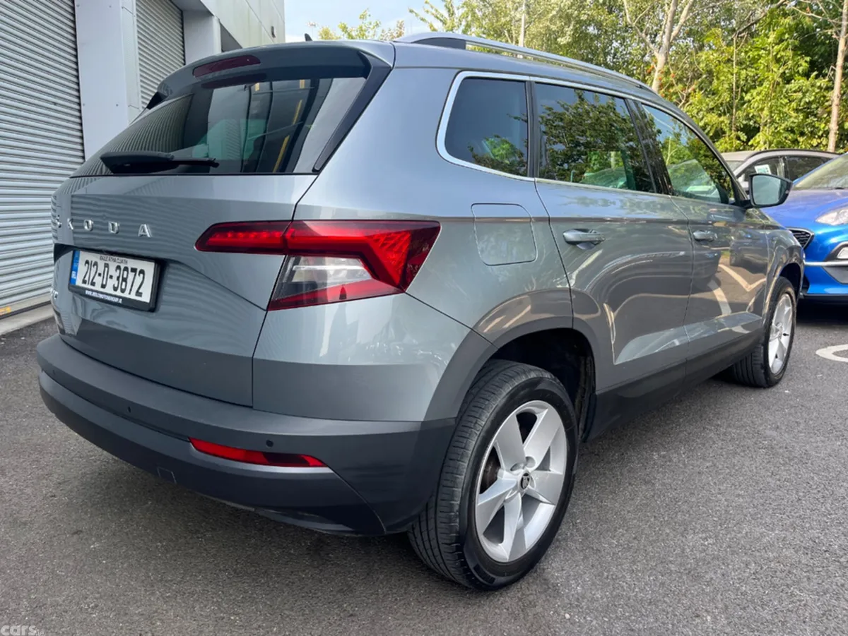 Skoda Karoq SUV, Petrol, 2021, Grey
