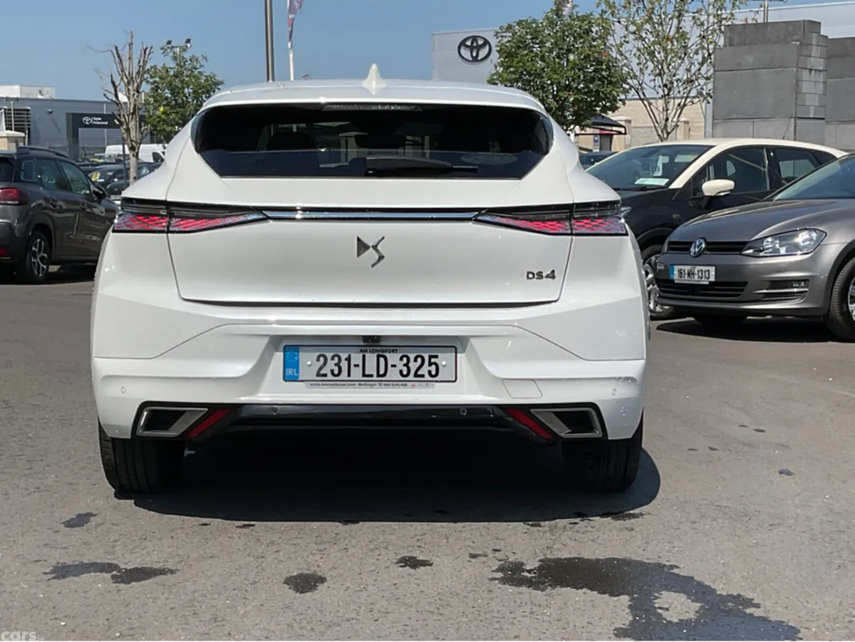 DS Automobiles DS 4 SUV, Petrol, 2023, White