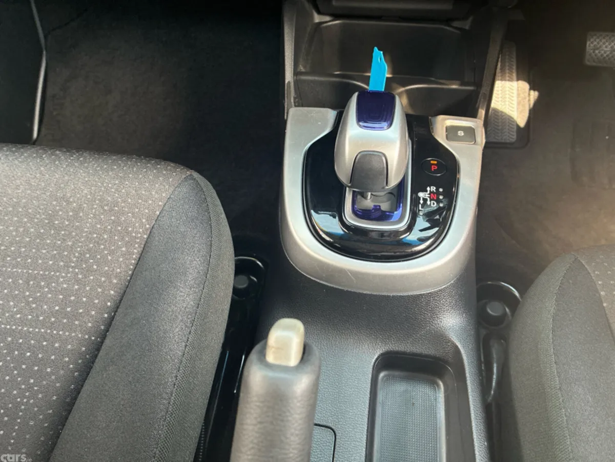Honda Fit Hatchback, Petrol Hybrid, 2016, Red