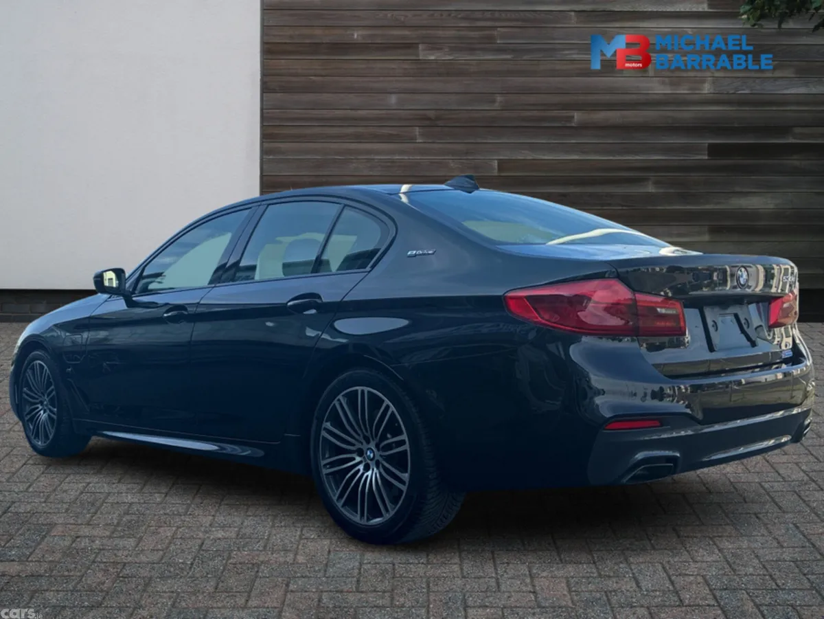 BMW 5-Series Saloon, Petrol Plug-in Hybrid, 2020, Black