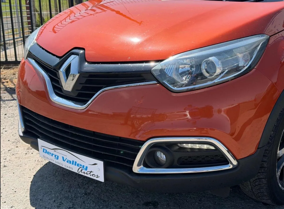 Renault Captur SUV, Diesel, 2017, Orange