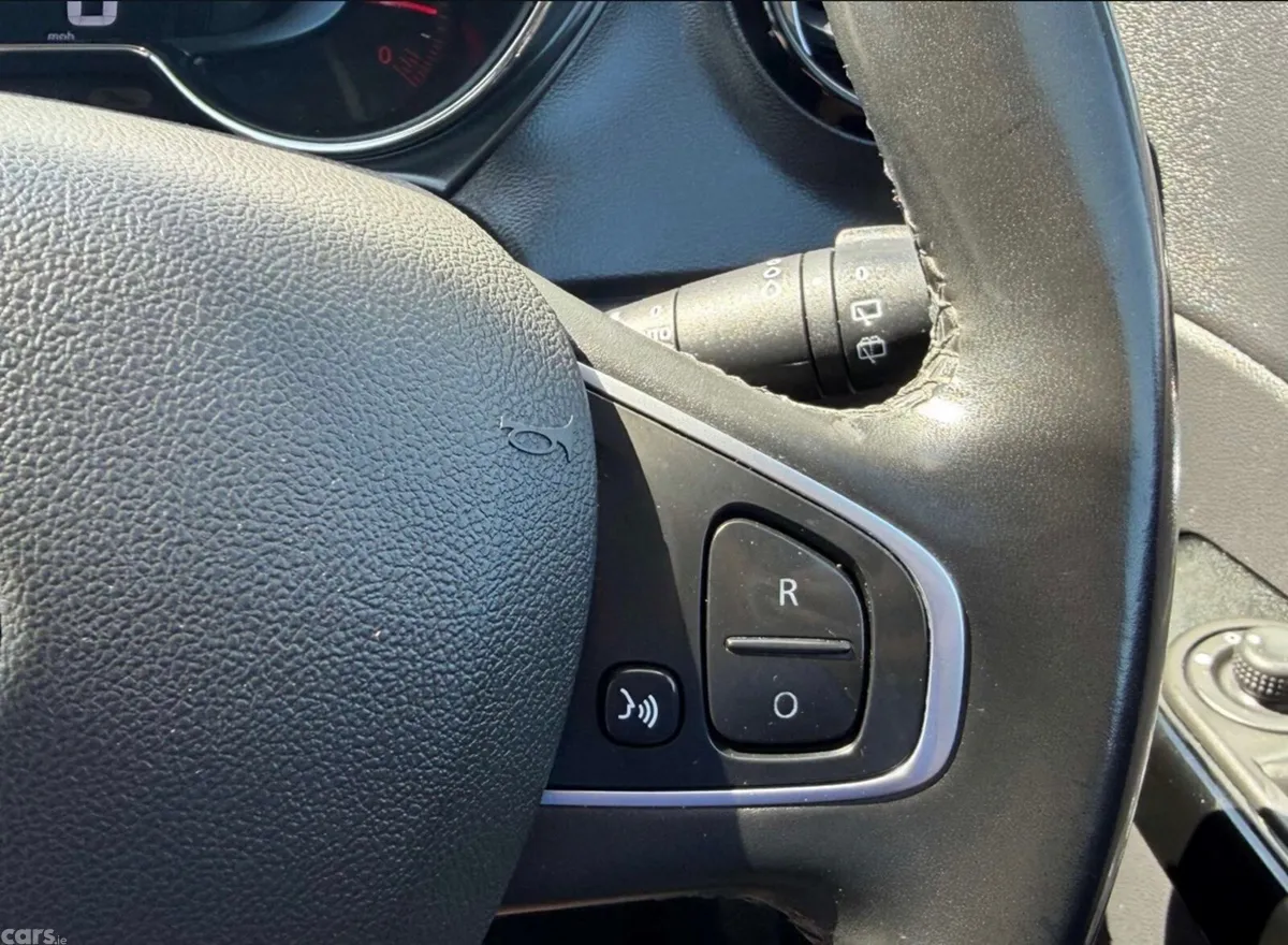 Renault Captur SUV, Diesel, 2017, Orange