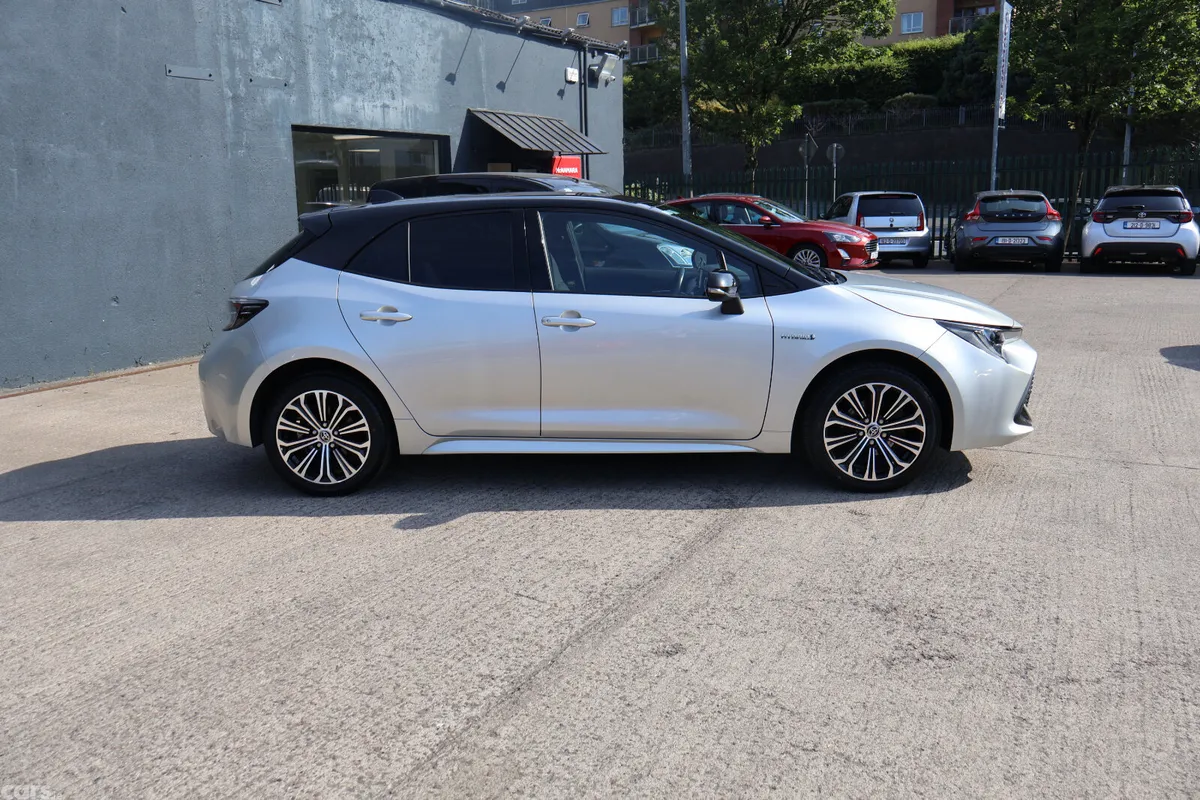 Toyota Corolla Hatchback, Petrol Hybrid, 2019, Grey