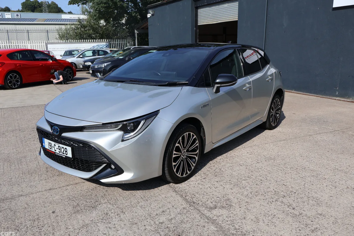 Toyota Corolla Hatchback, Petrol Hybrid, 2019, Grey