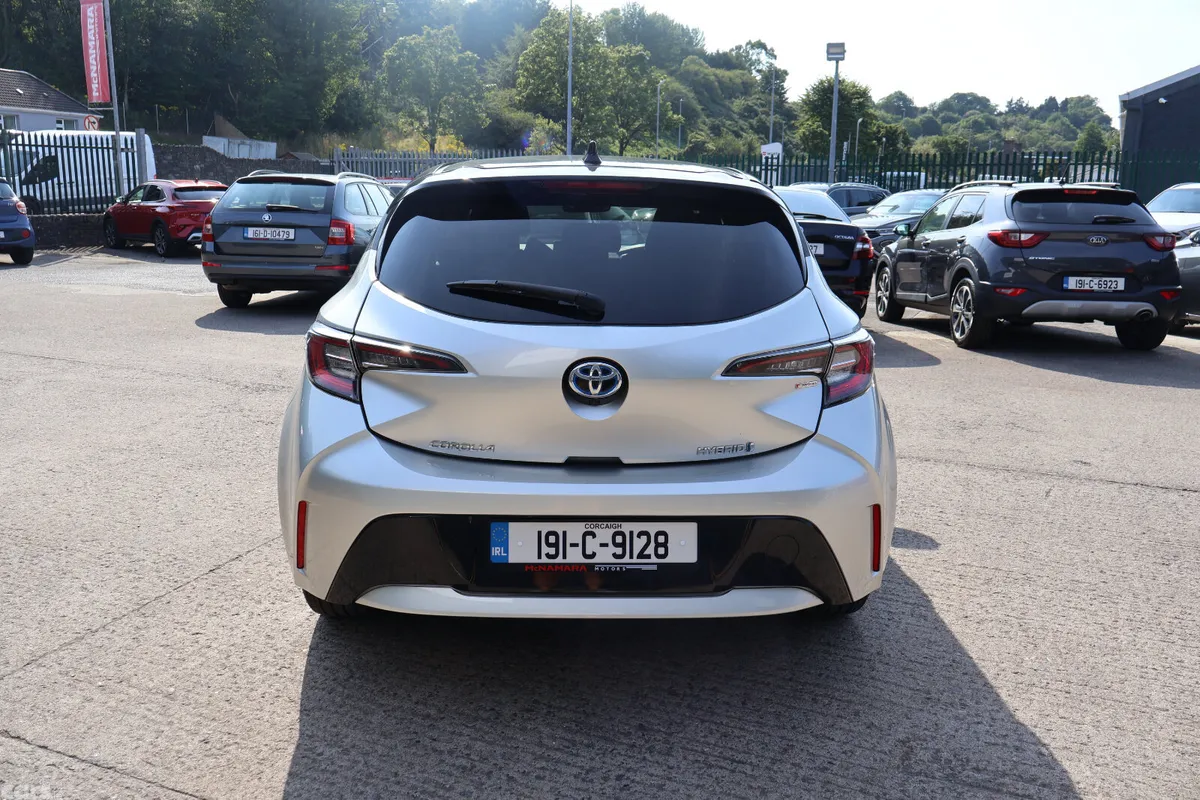 Toyota Corolla Hatchback, Petrol Hybrid, 2019, Grey