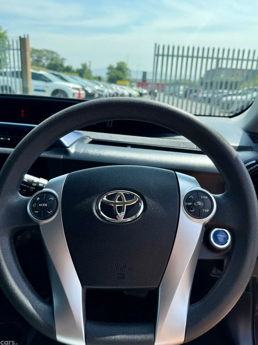 Toyota Aqua Hatchback, Petrol Hybrid, 2015, Brown