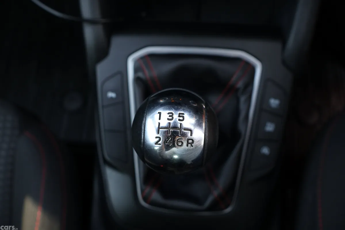 Ford Focus Hatchback, Petrol, 2020, Red