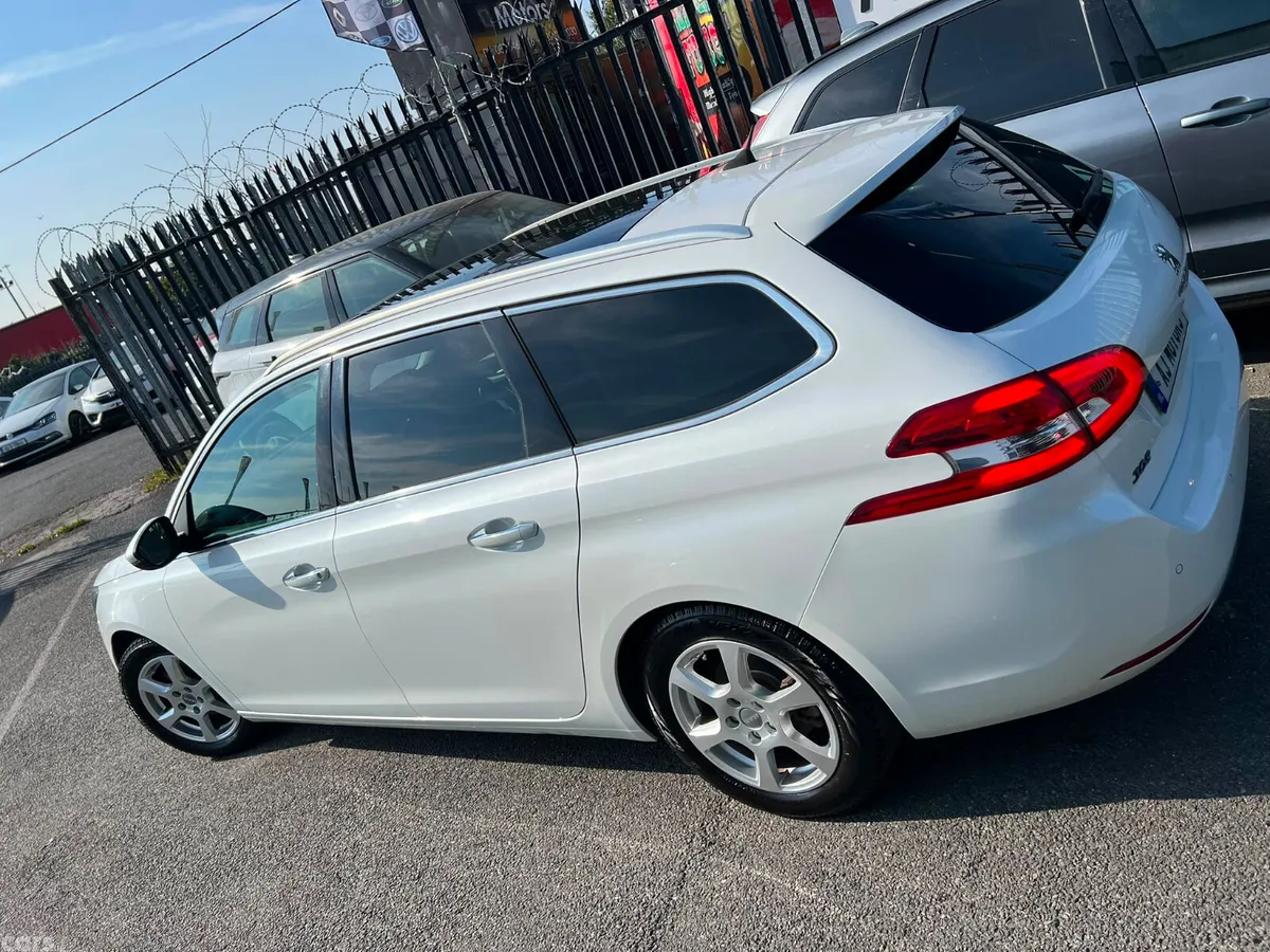 Peugeot 308 Estate, Petrol, 2016, White