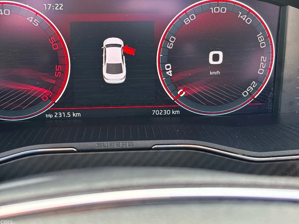 Skoda Superb Saloon, Diesel, 2023, Grey