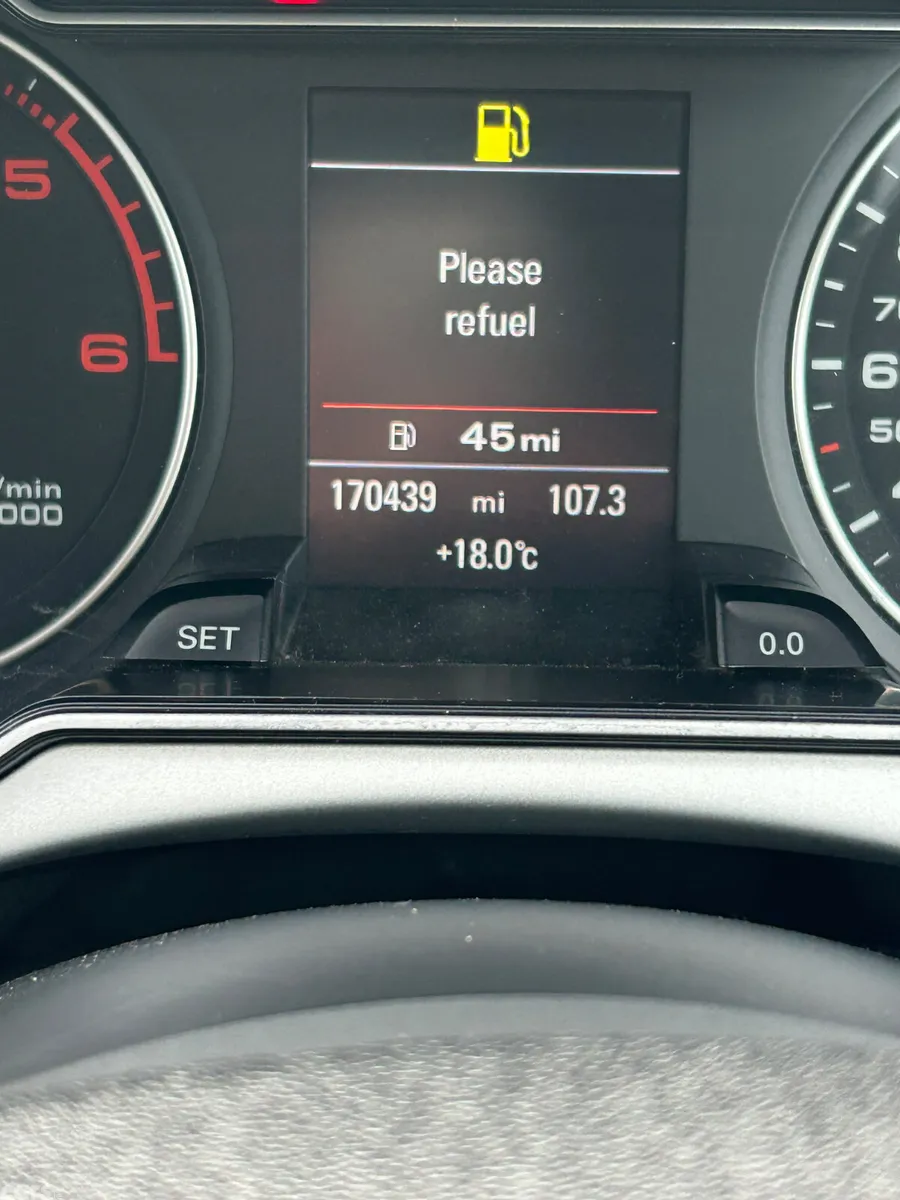 Audi A4 Saloon, Diesel, 2015, Black