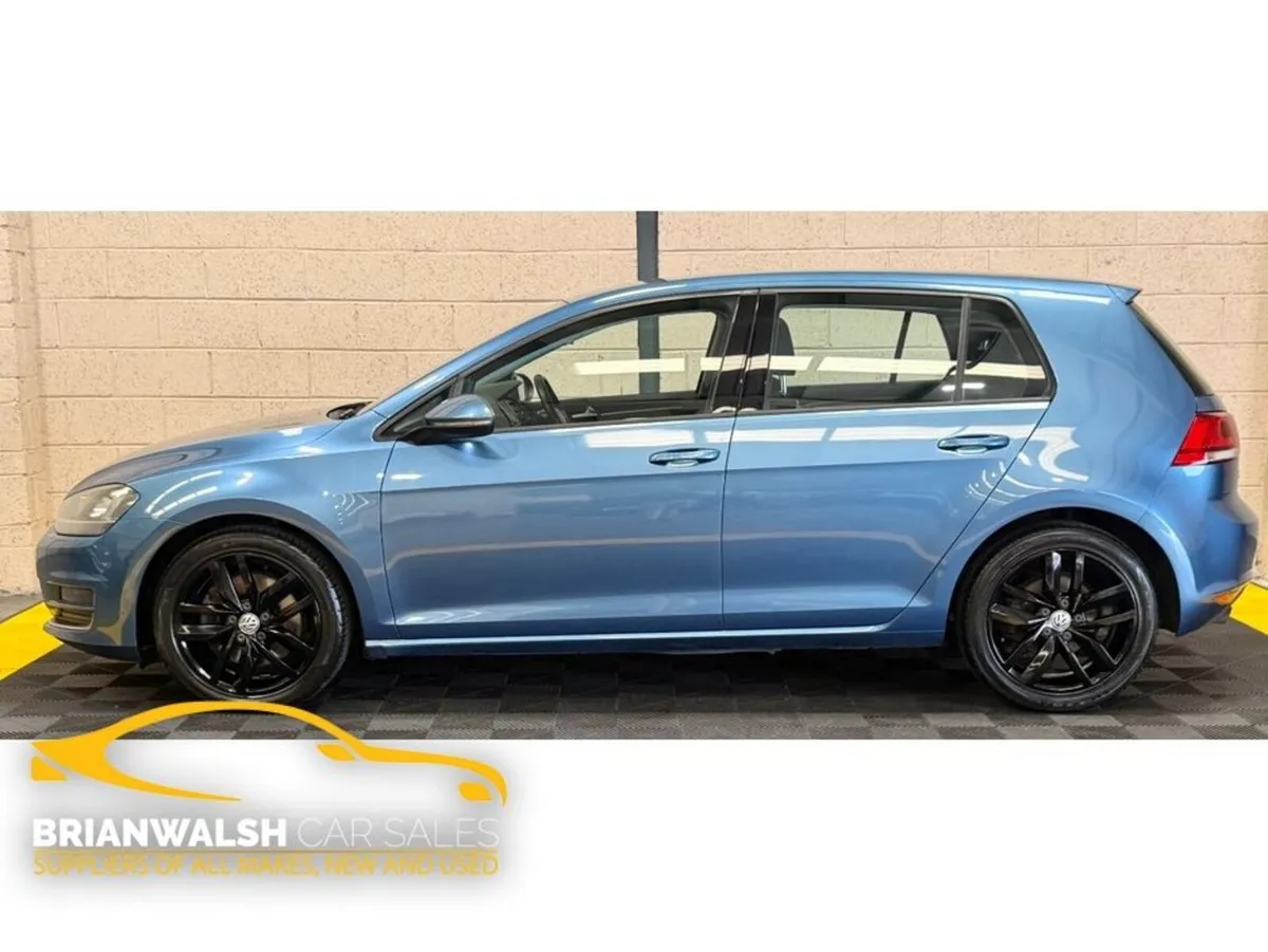Volkswagen Golf Hatchback, Petrol, 2013, Blue