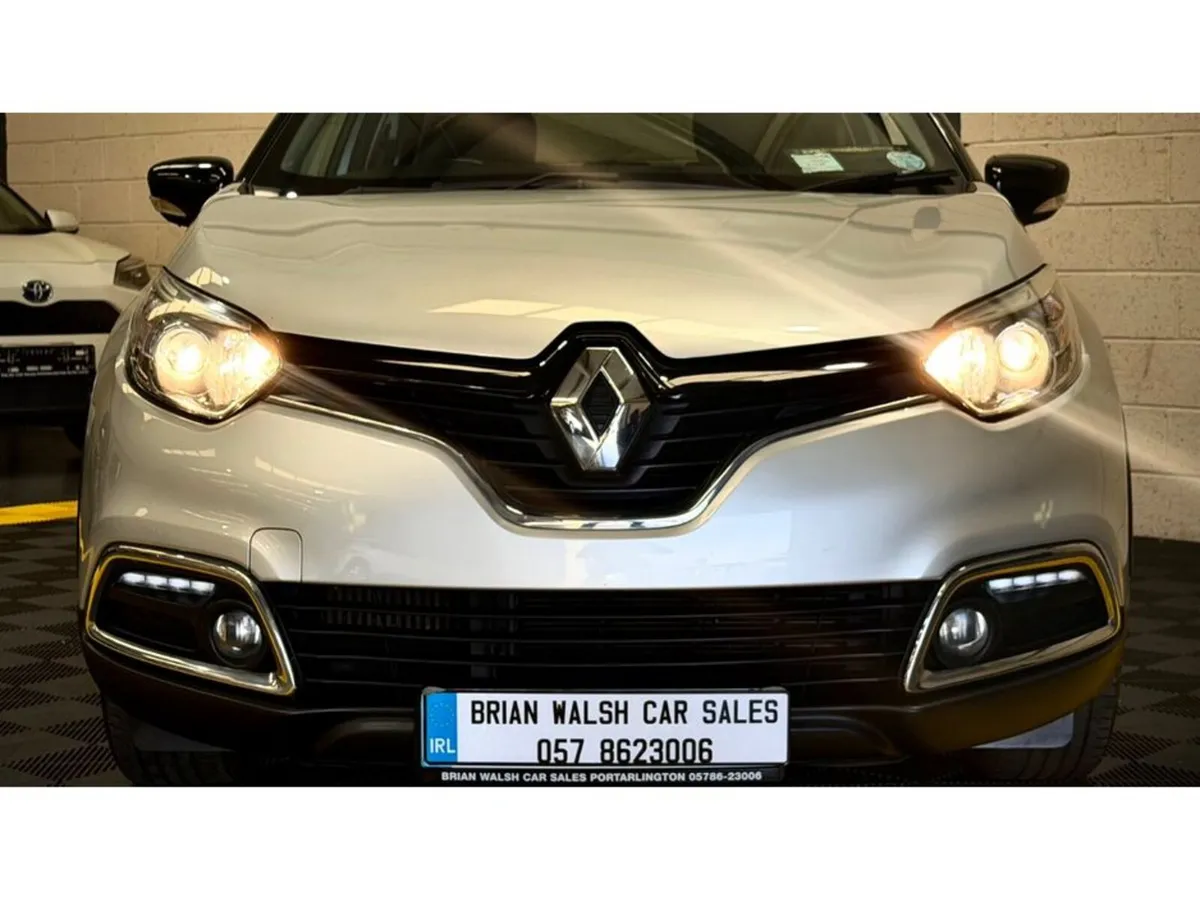 Renault Captur Hatchback, Diesel, 2016, Silver