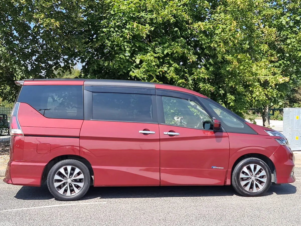 Nissan Serena MPV, Petrol Hybrid, 2017, Red