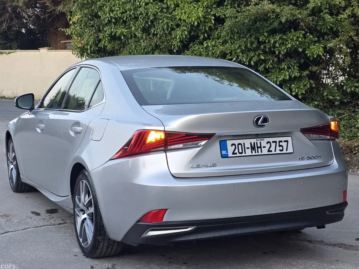 Lexus IS Saloon, Petrol Hybrid, 2020, Silver