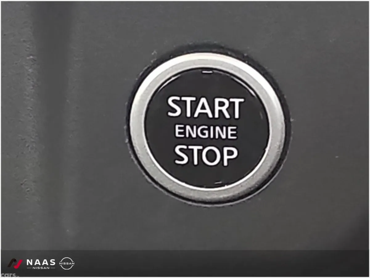 Nissan Qashqai MPV, Petrol, 2024, Blue