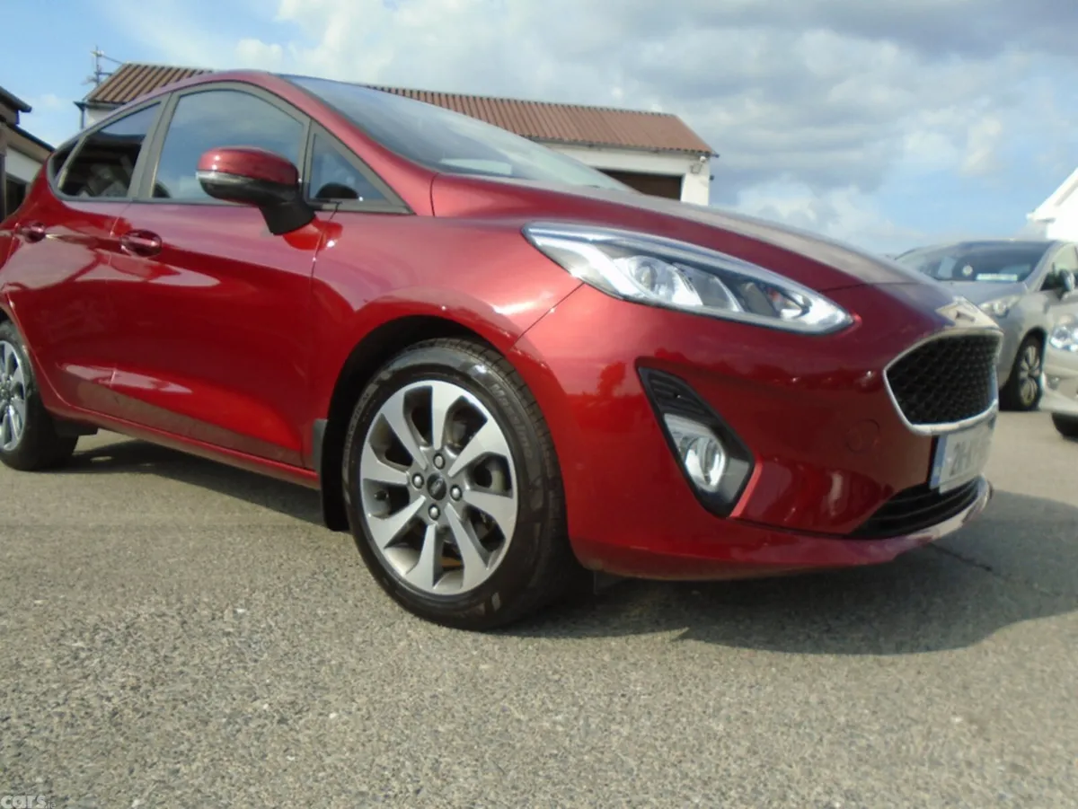 Ford Fiesta Hatchback, Petrol, 2021, Red