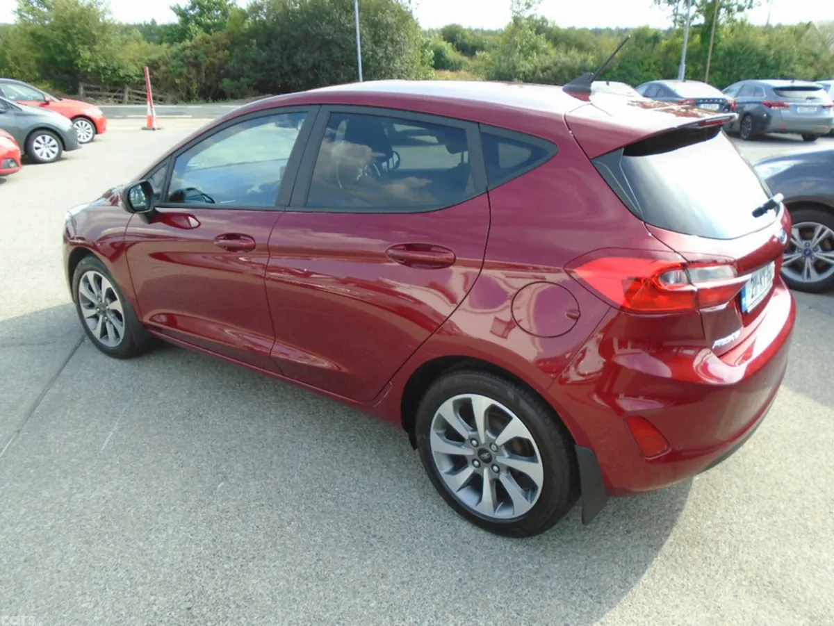 Ford Fiesta Hatchback, Petrol, 2021, Red
