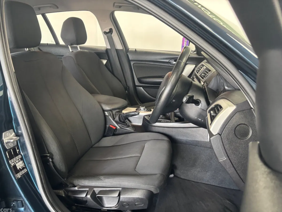 BMW 1-Series Hatchback, Diesel, 2016, Blue
