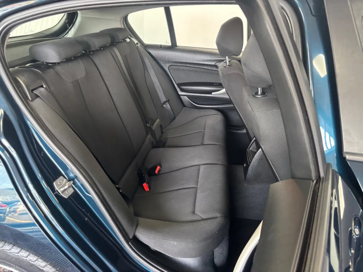 BMW 1-Series Hatchback, Diesel, 2016, Blue