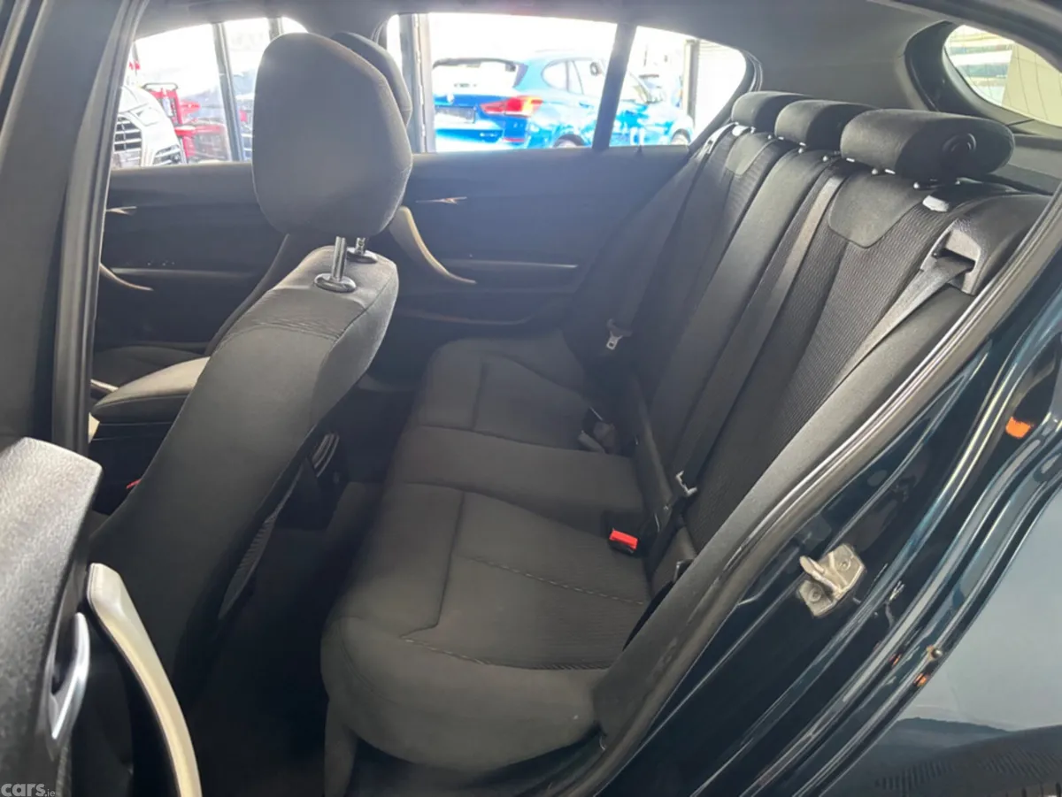 BMW 1-Series Hatchback, Diesel, 2016, Blue