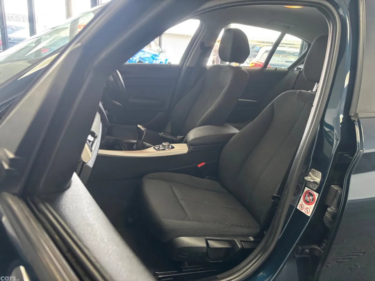 BMW 1-Series Hatchback, Diesel, 2016, Blue