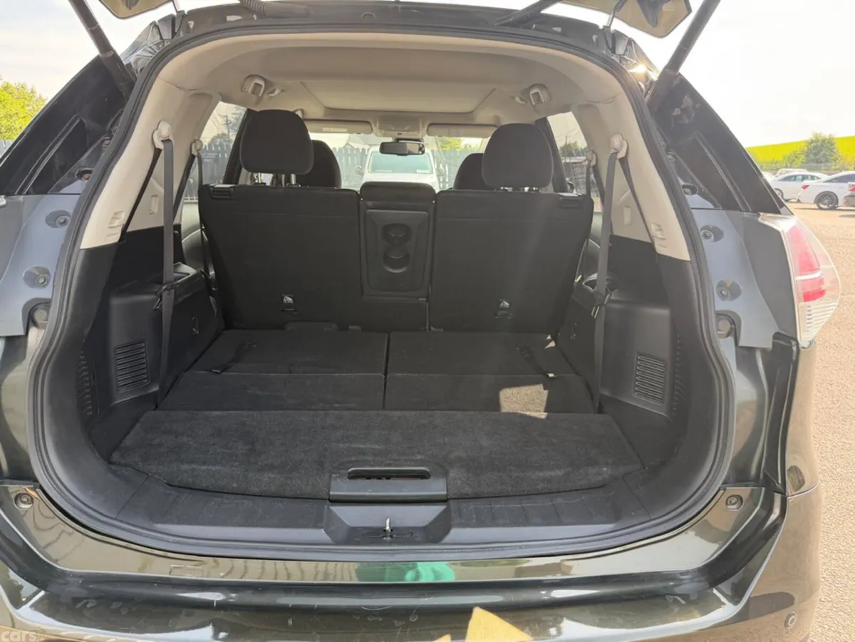 Nissan X-Trail SUV, Diesel, 2017, Green