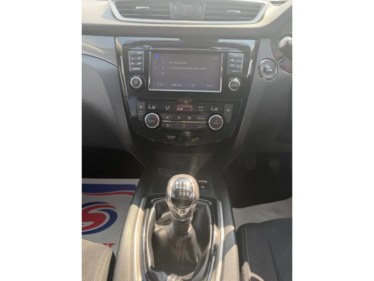 Nissan X-Trail SUV, Diesel, 2017, Green