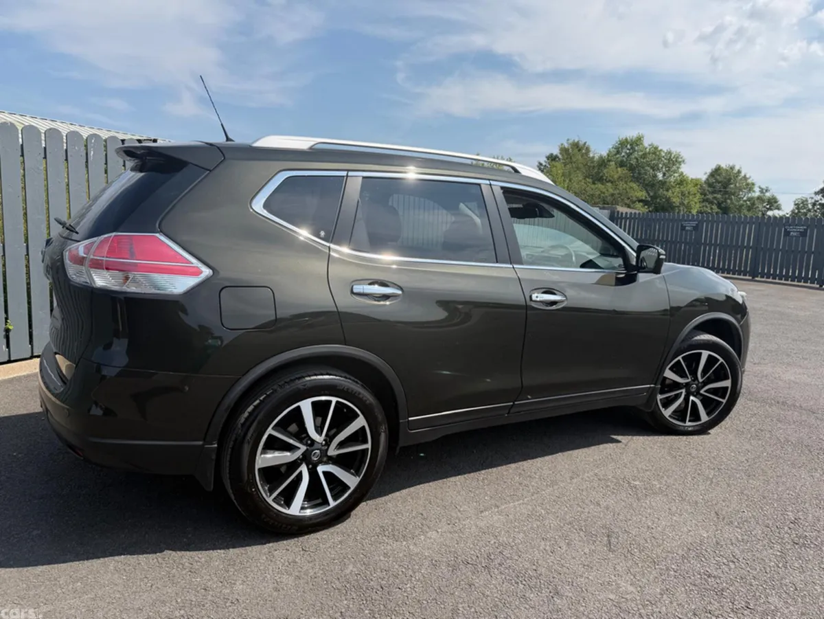 Nissan X-Trail SUV, Diesel, 2017, Green