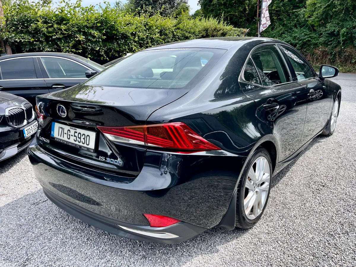 Lexus IS Saloon, Petrol Hybrid, 2017, Black