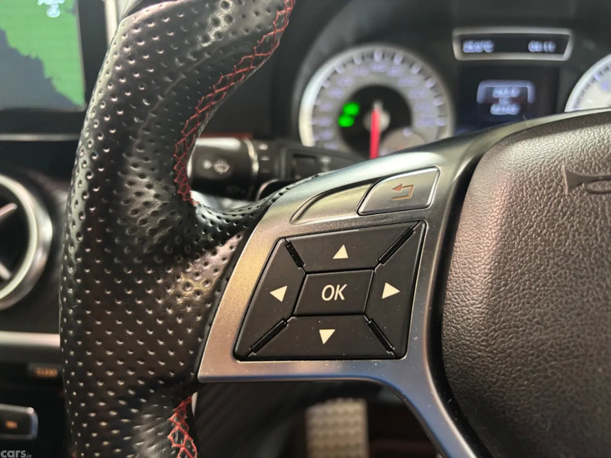 Mercedes-Benz Other Hatchback, Petrol, 2014, White