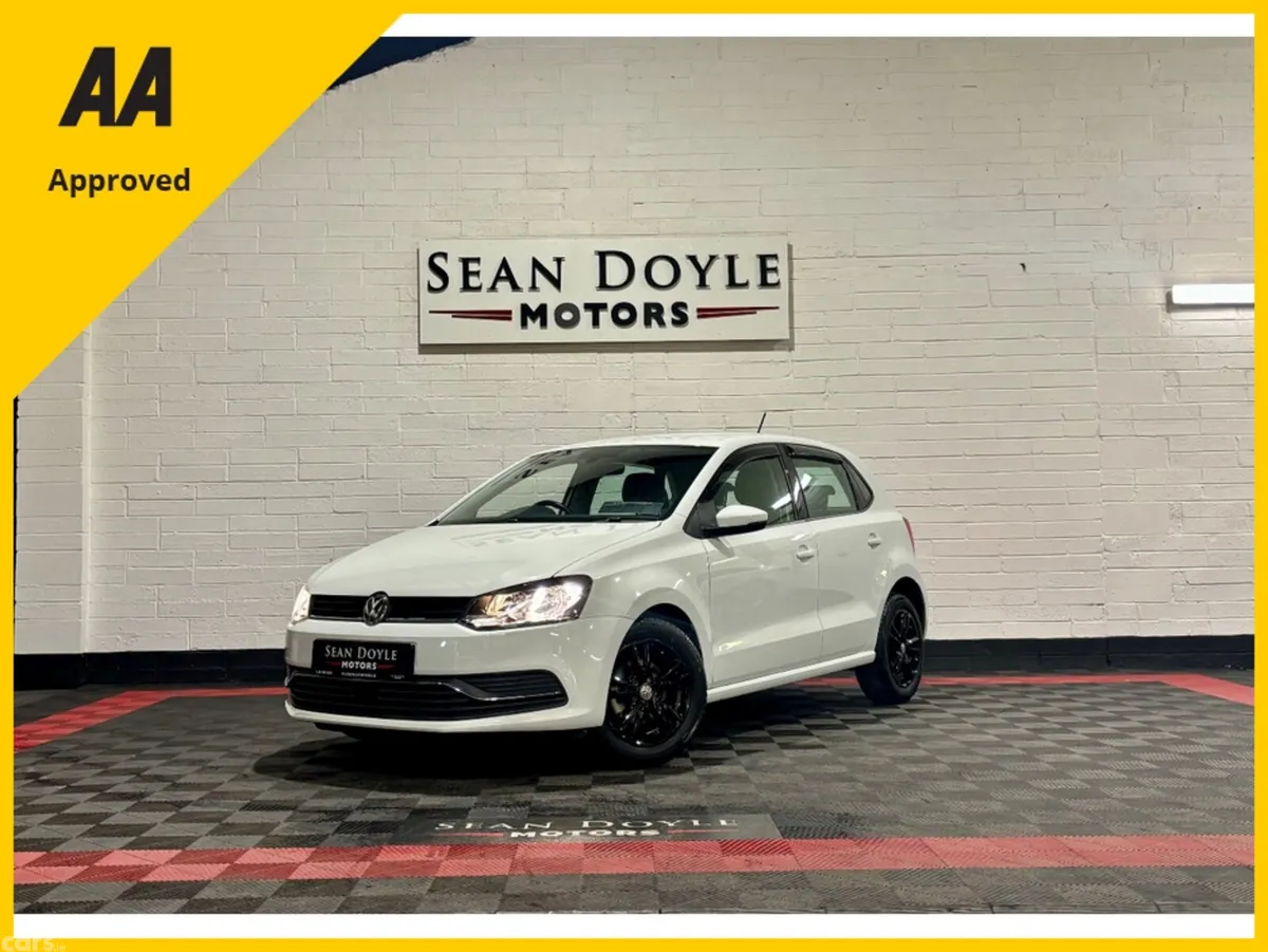 Volkswagen Polo Hatchback, Petrol, 2016, White