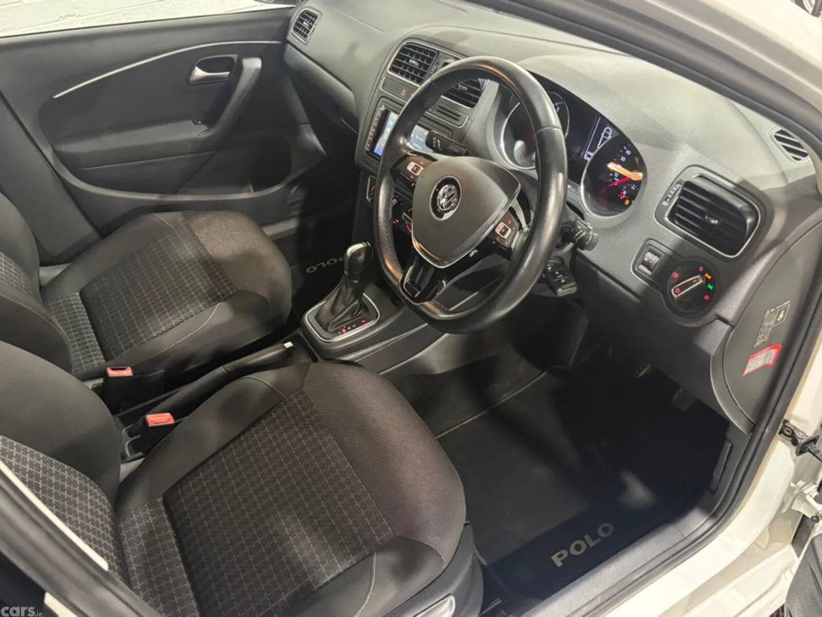 Volkswagen Polo Hatchback, Petrol, 2016, White