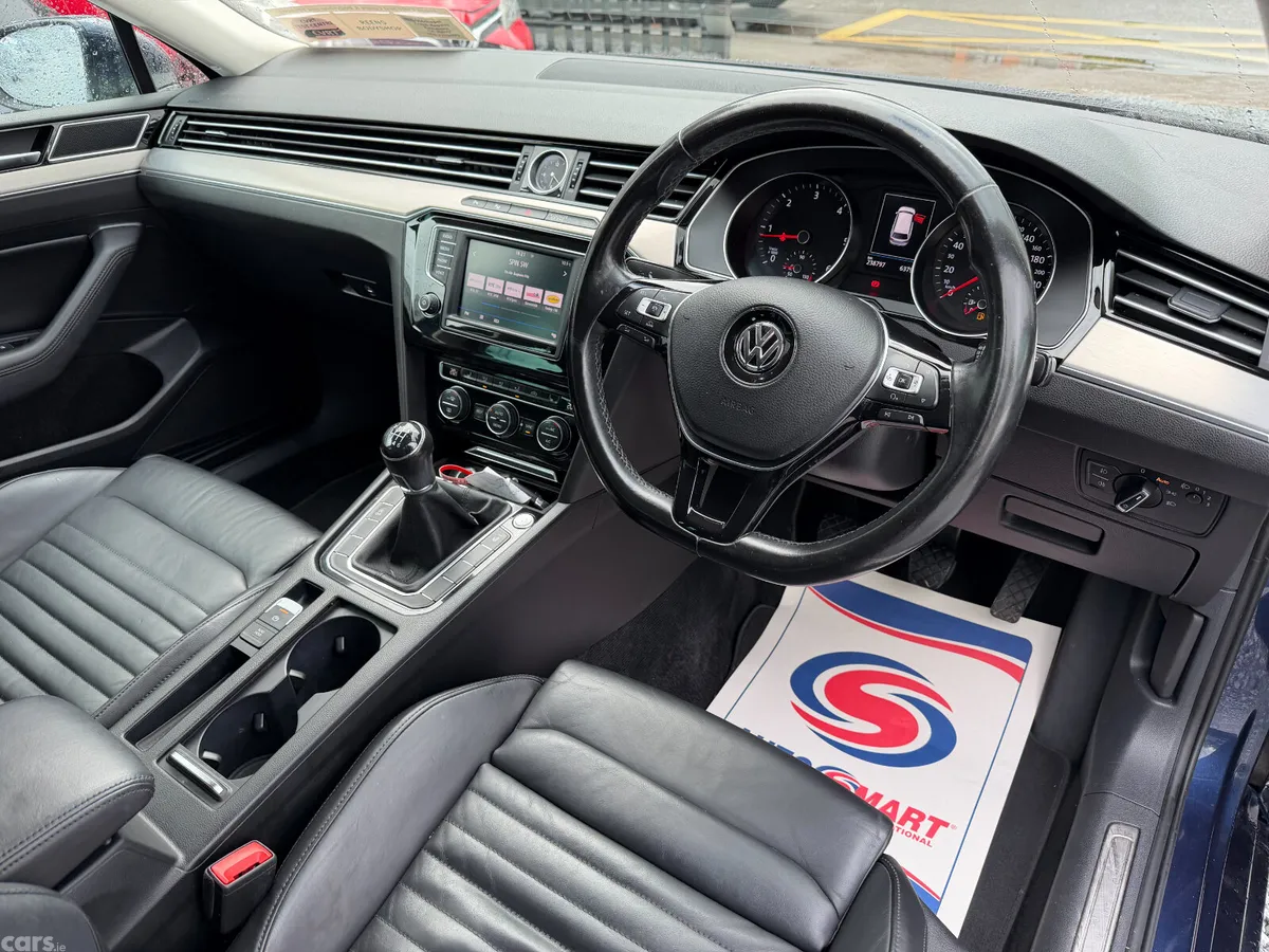 Volkswagen Passat Estate, Diesel, 2017, Blue