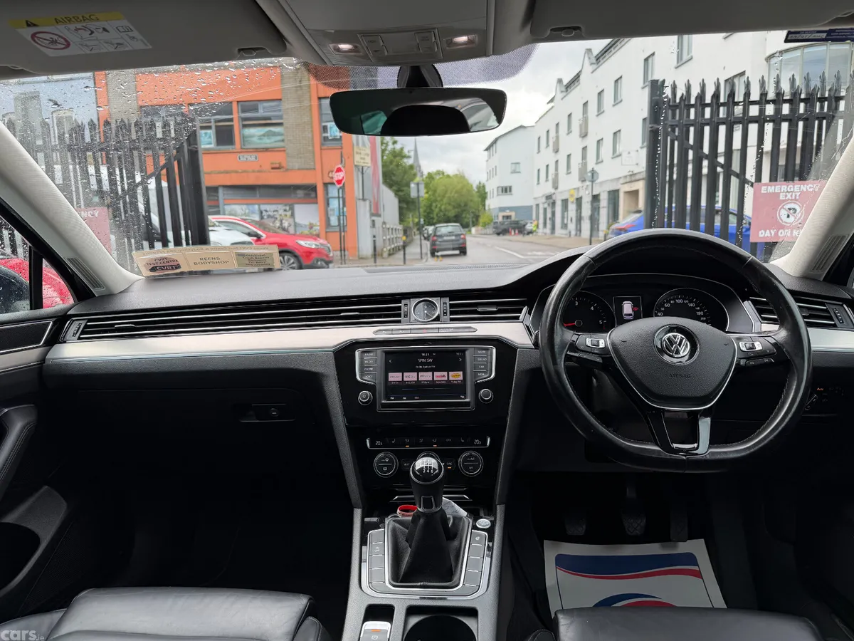 Volkswagen Passat Estate, Diesel, 2017, Blue